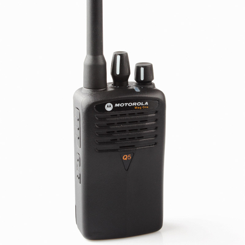 Motorola/摩托罗拉 MagOne Q5 高清通话手持式对讲机